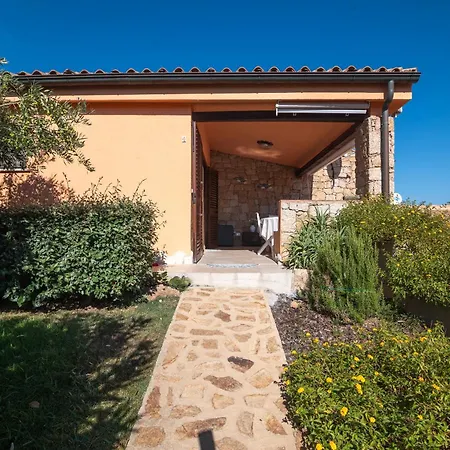 Casa Cinzia E Deborah Nyaraló *