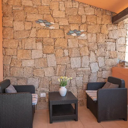 Casa Cinzia E Deborah Nyaraló *